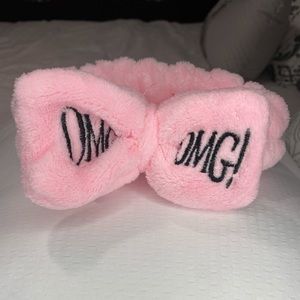 “OMG” Headband for washing face or Makeup